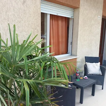 Apartment Ampio Per 4/6 Pers *